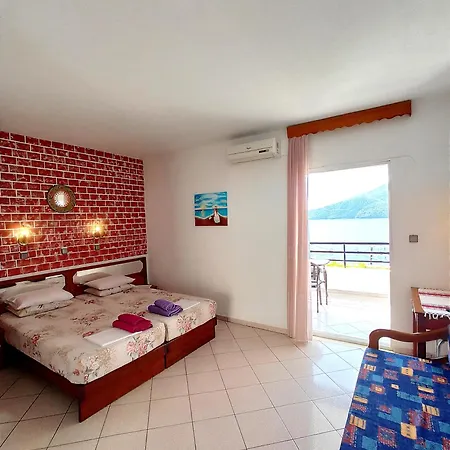 Maria Lägenhet Chrisi Ammoudia